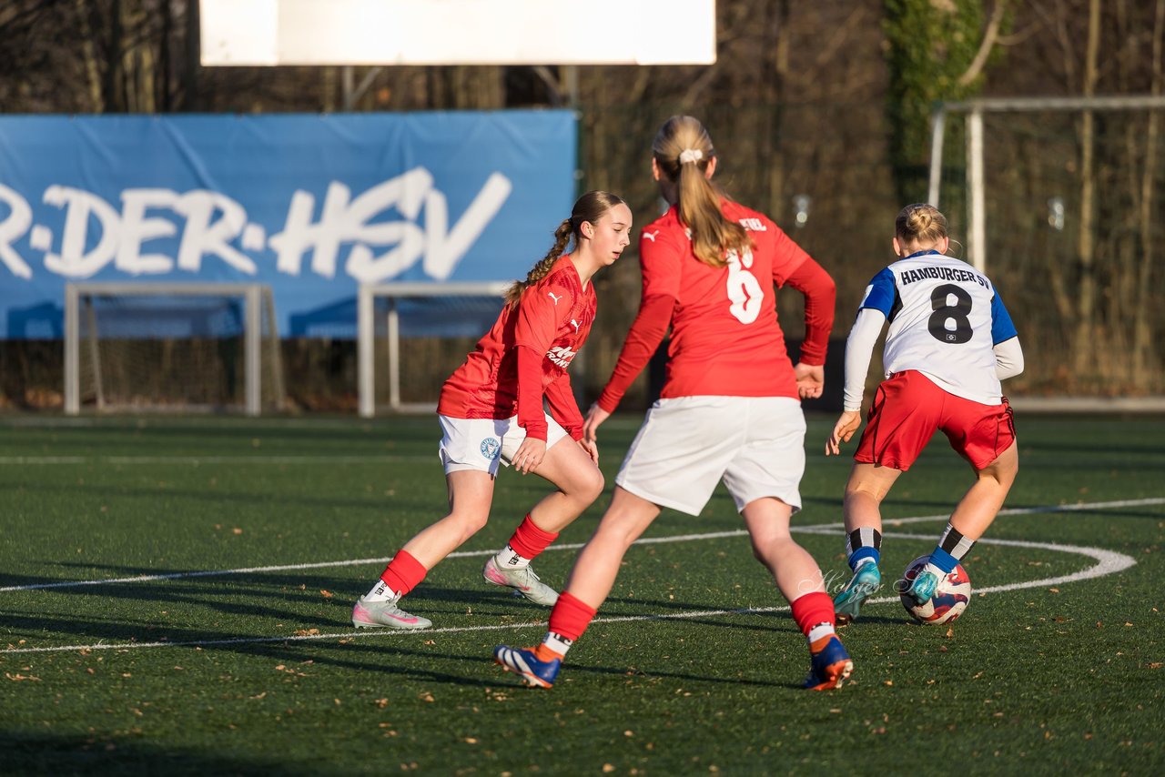 Bild 174 - wBJ Hamburger SV - Holstein Kiel : Ergebnis: 8:0